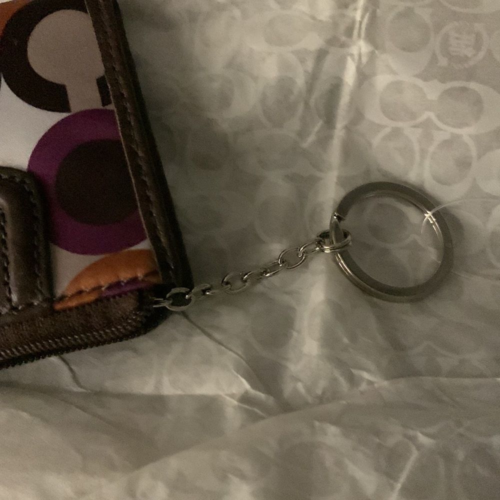 Coach Keychain Wallet - Picture 8 of 16